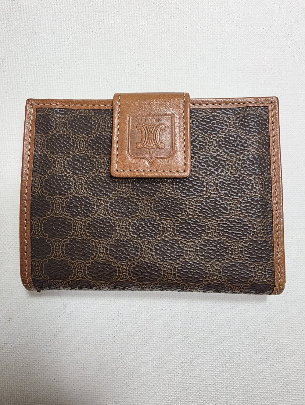 vintage Y2K Celine Macadam Triomphe bifold compact wallet kisslock
